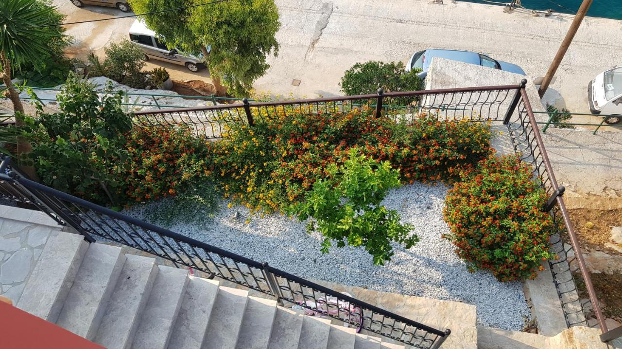 סימי Kleanthi And Kostas Studios מראה חיצוני תמונה